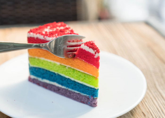 Resep Rainbow Cake Cantik yang Menggugah Selera