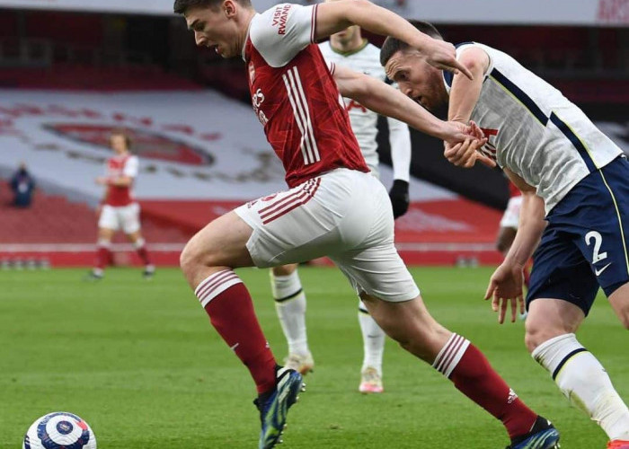 Newcastle Gigit Jari, Kieran Tierney Putuskan Bertahan di Arsenal