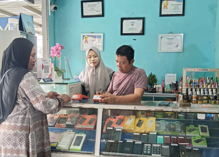 BRILink Agen Ijay, Dekatkan Bantuan Sosial kepada 2.000 Penerima Manfaat di Desa Jelapat Batola Kalsel