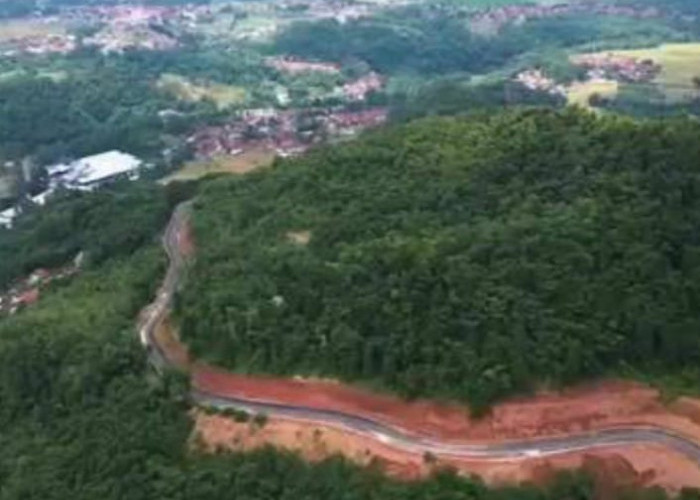 Pembangunan Jalan Tembus Dermaga Cupunagara Cisalak Subang Diklaim