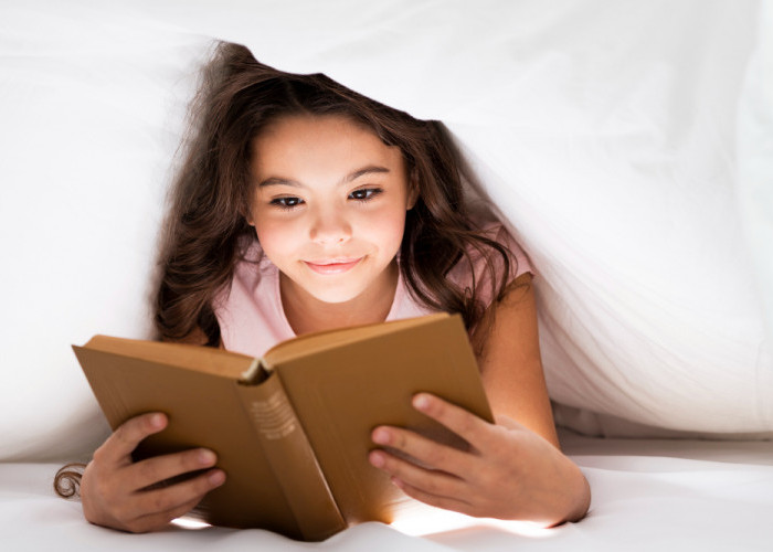 10 Tips Meningkatkan Minat Baca Anak yang Menyenangkan