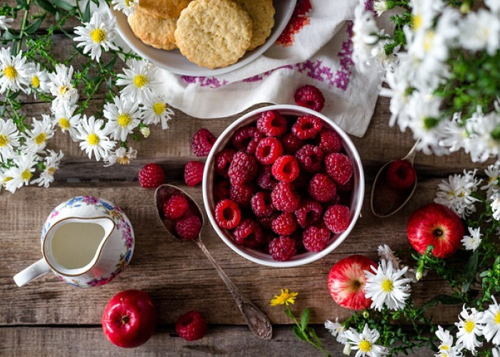 10 Manfaat Luar Biasa Buah Berry untuk Kesehatan Tubuh
