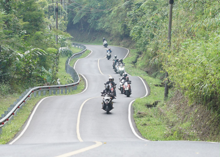 Honda ADV Indonesia Cimahi Chapter Pererat Brotherhood Melalui Extra Ride Part 2 ke Karang Potong Ocean View