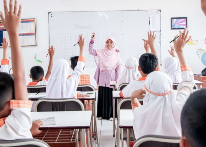 Sekolah Gratis SD-Kuliah Jadi Rencana Baru Pemerintah, Menkeu Ungkap Sumber Dananya