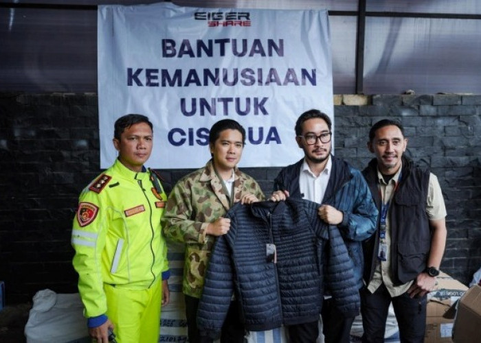 EIGER Adventure Salurkan 1.000 Pakaian bagi Penyintas Longsor di Cisarua, Bandung Barat