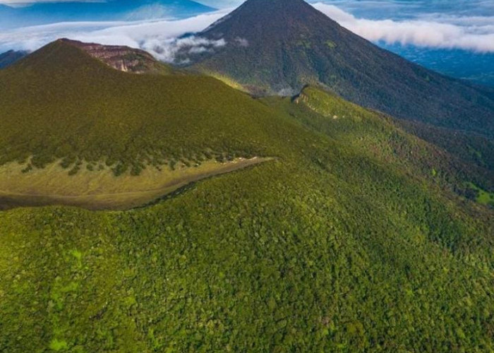 Gunung Gede, Keajaiban Alam Indonesia di Tanah Jawa Barat