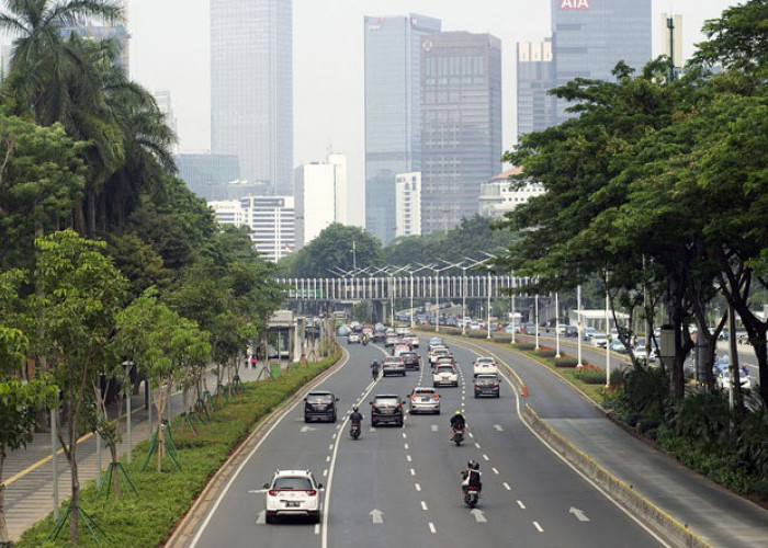Keadaan Jakarta Jika Semuanya Memakai Mobil Listrik, Kualitas Udara membaik?