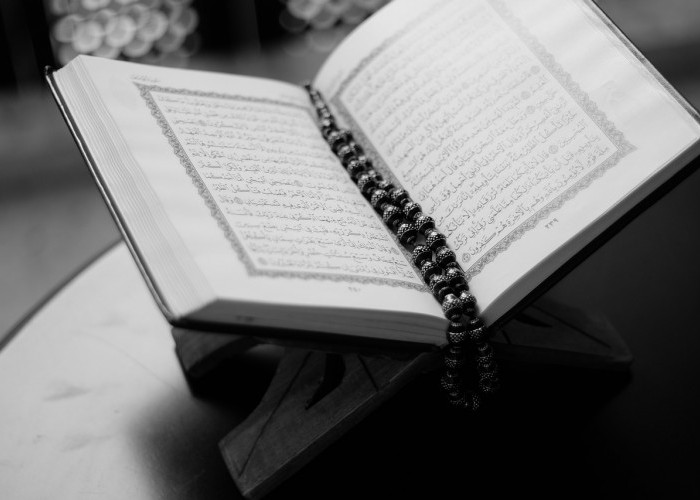 5 Keutamaan Membaca Al-Quran di Bulan Ramadhan, Mendapat Pahala Berlipat Ganda