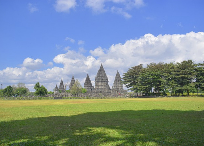 5 Rekomendasi Tempat Wisata untuk Menyambut Tahun Baru di Yogyakarta yang Menawarkan Pengalaman Berkesan   