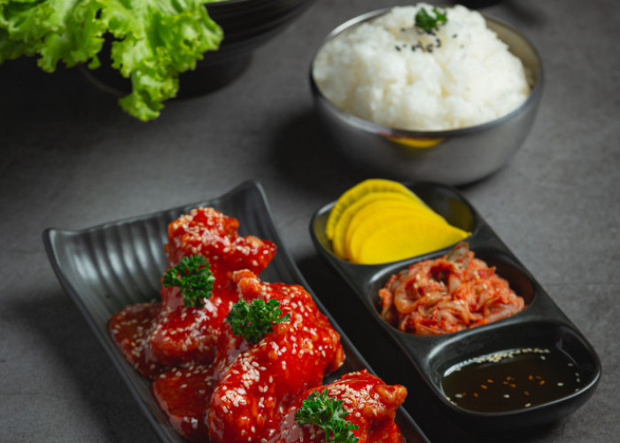 Resep Mudah Membuat Chicken with Spicy Sauce Ala Korea, Dijamin Nendang Pedasnya!