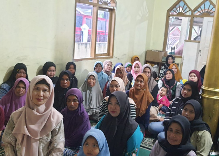 Cegah Perkawinan Dini, Tim FPIPS dan FGD UPI Gelar FGD di Ngamprah KBB