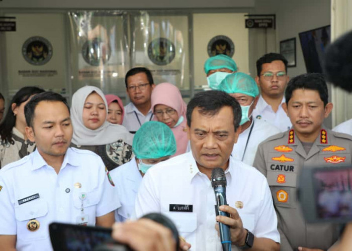 Cek SPPG Jebres, Ahmad Luthfi Minta Percepat Penerbitan SLHS di Jateng