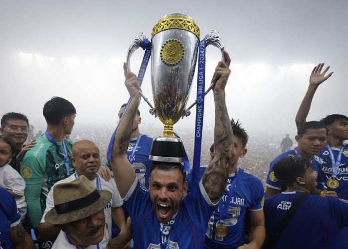 Manajemen Persib Bandung Jelaskan Alasan Hengkangnya Tyronne del Pino