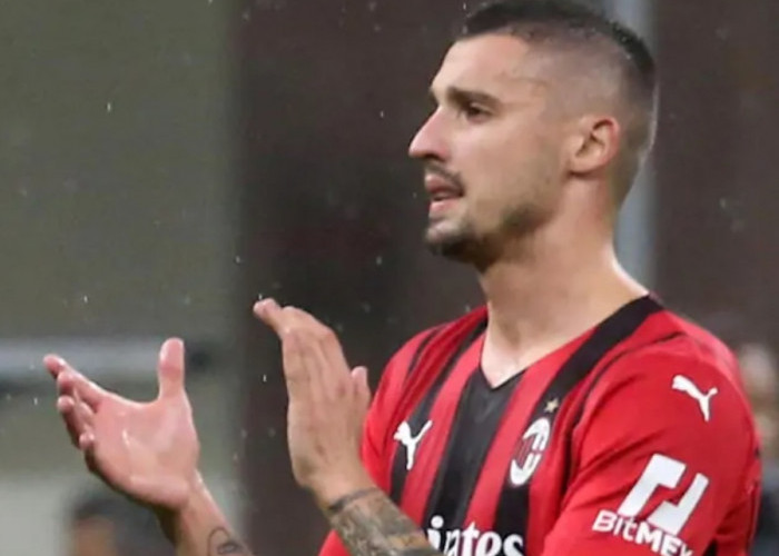 AC Milan Blokir Transfer Rade Krunic ke Fenerbahce, Apa Alasannya?