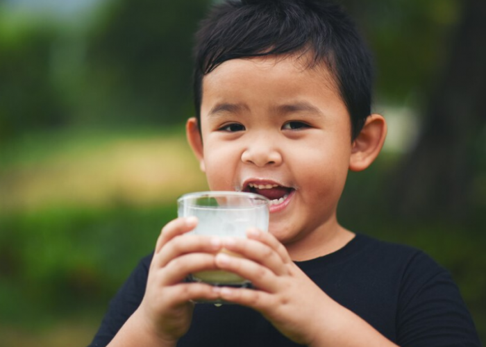 5 Alasan Kenapa Minuman Manis Bisa Jadi Racun'Buat Anak