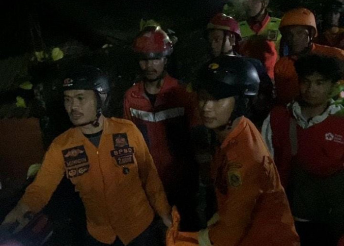 Bencana Longsor di Megamendung Kabupaten Bogor Telan 1 Korban Jiwa, 160 Jiwa Terdampak