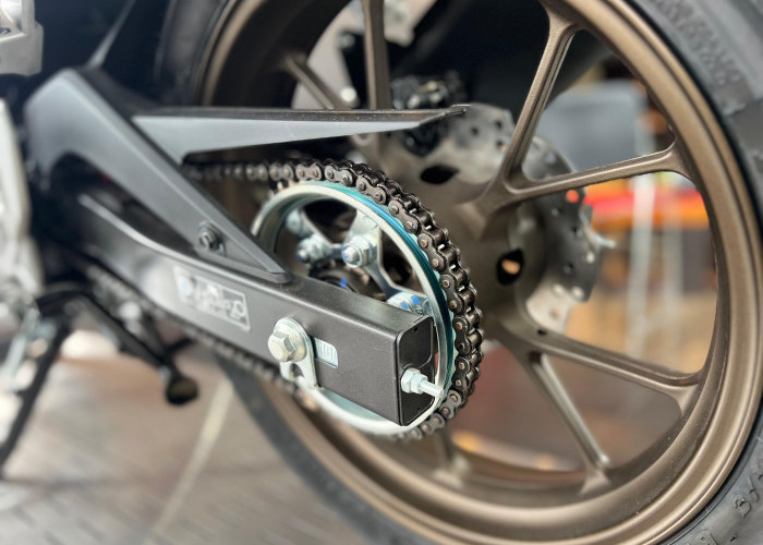 Pentingnya Perawatan Rantai Motor Untuk Menjaga Performa dan Keselamatan Berkendara