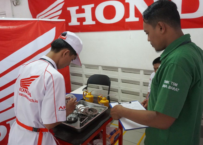  Pelajar dan Guru SMK Berebut Gelar Terbaik di Festival Vokasi Satu Hati