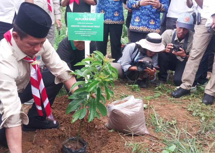 Menteri LH Siapkan Langkah Atasi Triple Planetary Crisis