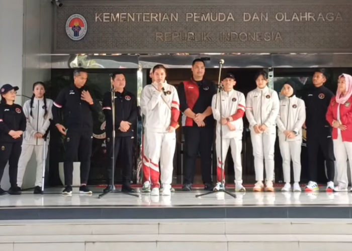 Arak-Arakan Olimpiade Disambut Meriah oleh Veddriq, Rizki, dan Gregoria: Harapan Besar untuk Prestasi di Masa 