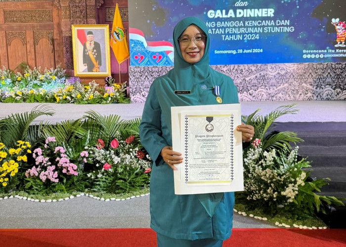 Selamat, Ketua TP PKK Kabupaten Bandung Hj Emma Dety Raih Penghargaan Manggala Karya Kencana dari BKKBN