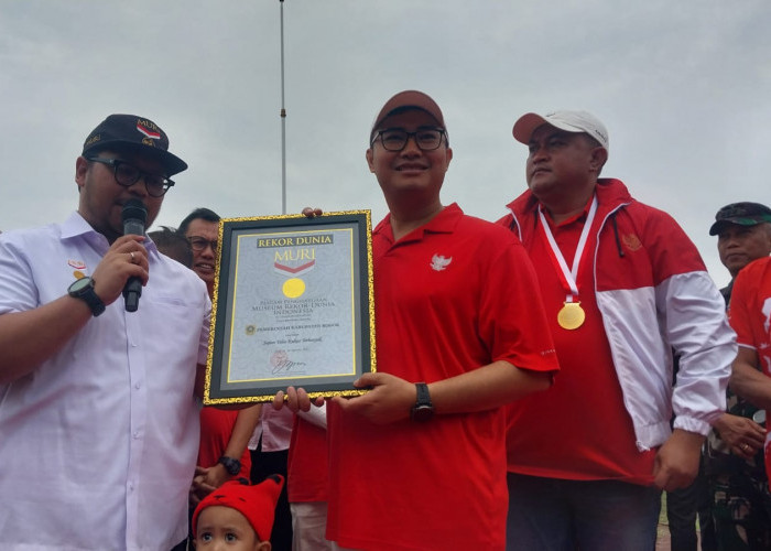 Ketua DPRD Kabupaten Bogor Apresiasi Pemkab Bogor Berhasil Raih Rekor MURI