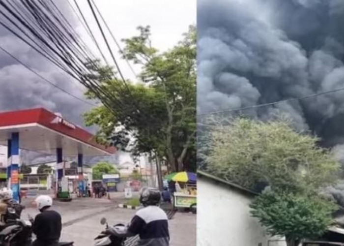 Pabrik Benang di Jalan Cipadung Bandung Mengalami Kebakaran Hebat