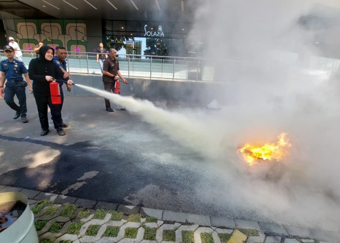 Tenth Avenue Mall Perkuat Sistem Keselamatan Lewat Simulasi Bencana Bersama Damkar Kota Bandung