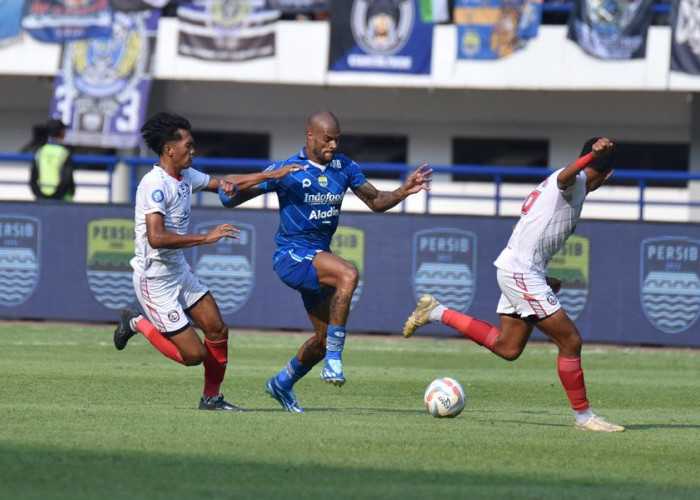 Ditahan Imbang Arema FC, Bojan Hodak Bongkar Kesalahan Persib Bandung