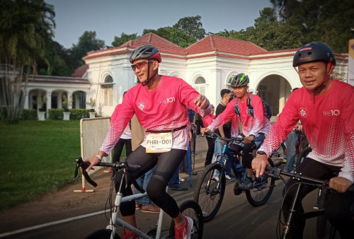 Dorong Sport Tourism, Menparekraf dan Bima Arya Gowes Bareng Diajang PHRI BikeTour