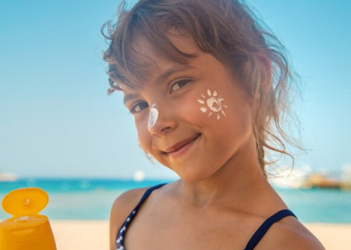 6 Rekomendasi Sunscreen untuk Remaja Harga Murah di Bawah 50 Ribu
