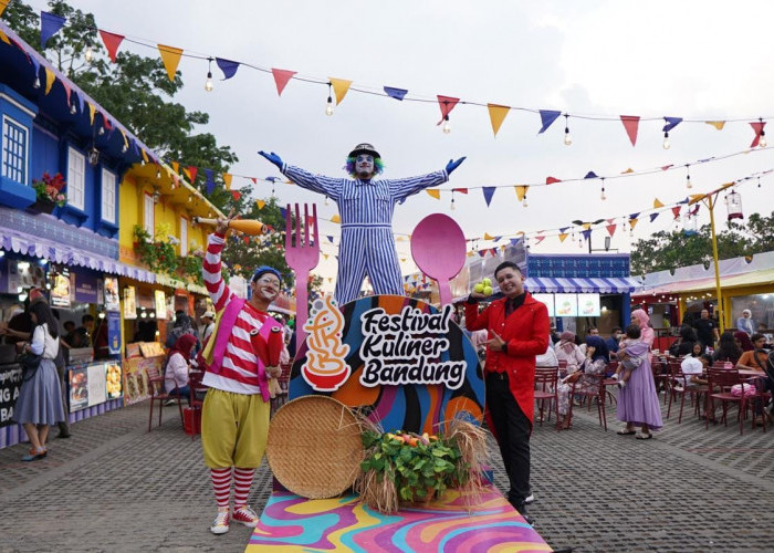 Kuatkan UMKM Lewat Konektivitas, Indosat Hadirkan Jaringan Andal di Festival Kuliner Bandung 2025