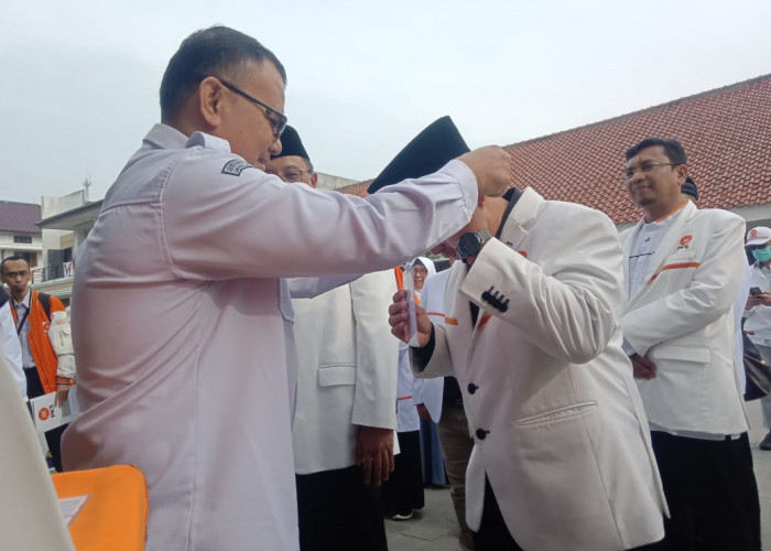 PKS Jabar Serahkan 120 BCAD Tingkat Provinsi ke KPU, Kang Haru: 50 Persen Kader Baru 