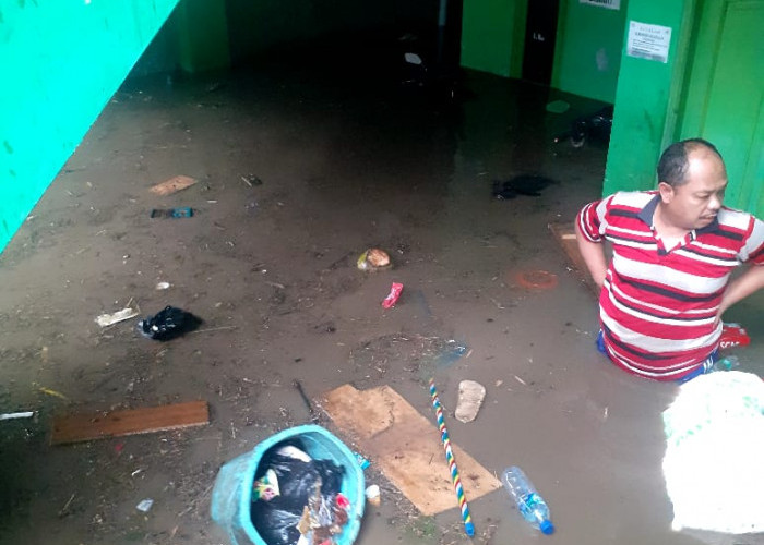 17 Rumah Terendam Banjir di Parompong, Warga Alami Kesulitan Air Bersih