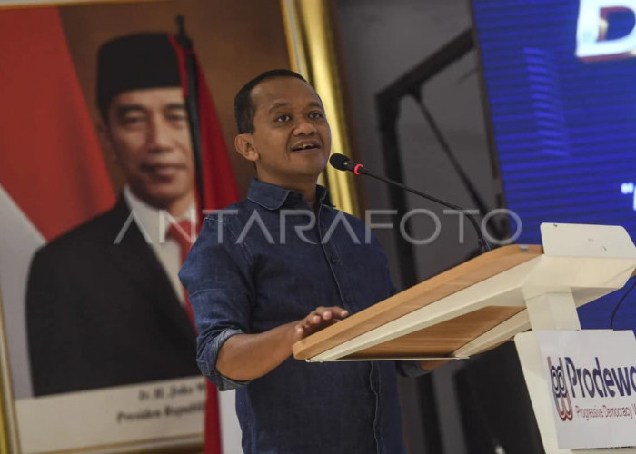 Presiden Jokowi Didesak Evaluasi Menteri Investasi Bahlil Lahadalia
