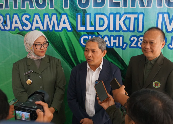 Publikasi Ilmiah Jadi Syarat Dosen Naik Jabatan, LLDIKTI dan Unjani Gelar Workshop Artikel Ilmiah