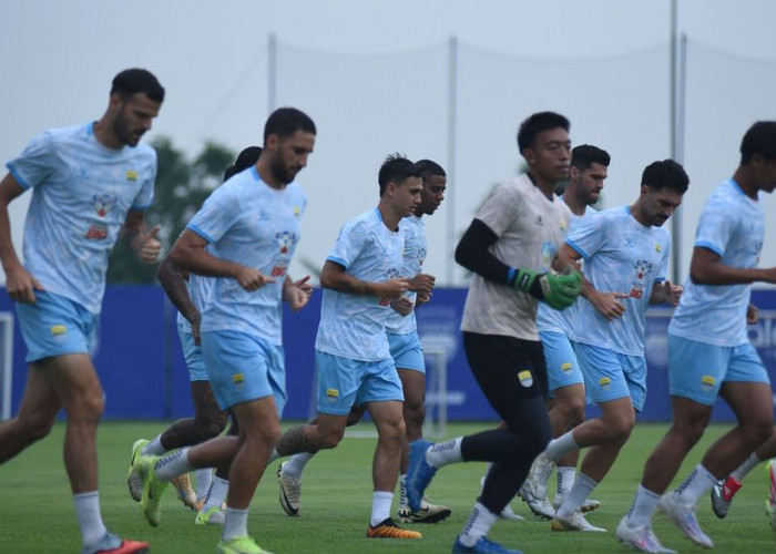 Jelang Persib vs Persija: Tolong Lebih Kalem Ya Maung Bandung