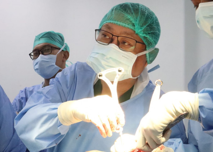 Siloam Hospitals Sediakan Teknologi Robotik untuk Penderita Pengapuran Sendi