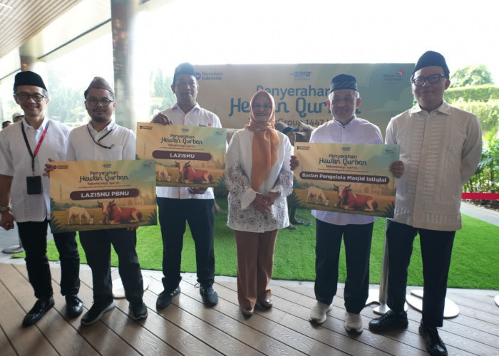 Wujudkan Semangat Berbagi di Hari Raya Iduladha, TelkomGroup Salurkan 910 Hewan Kurban untuk Masyarakat