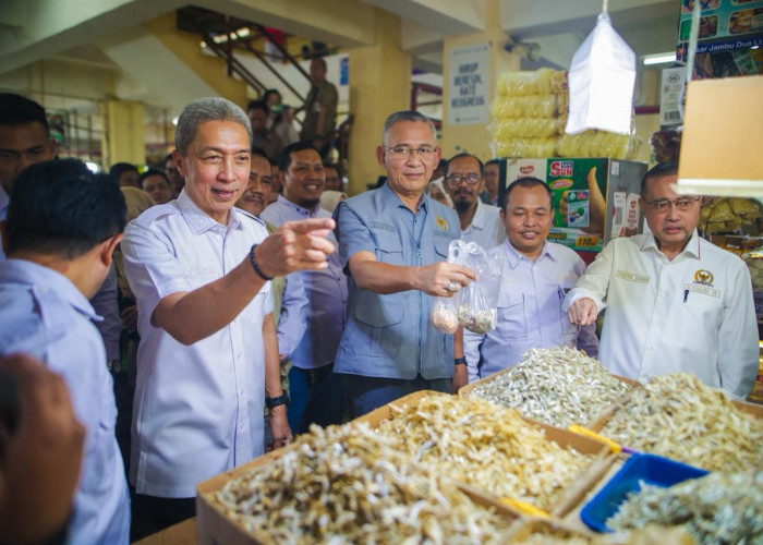 Kebersihan dan Kualitas Pangan di Pasar Jambu Dua Dapat Sanjungan dari DPR