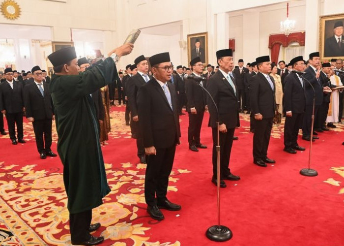 Prabowo Subianto Lantik Bambang Brodjonegoro sebagai Penasihat Khusus Presiden