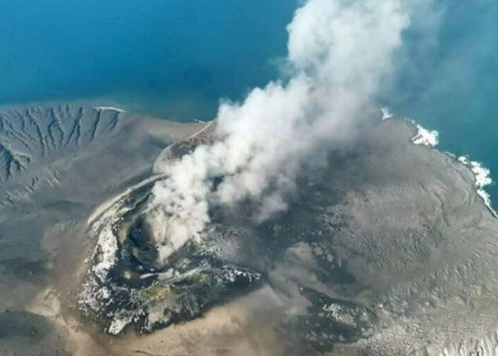 Ada Anomali Laut di Sekitar Krakatau, BRIN: Bukan Sinyal Tsunami