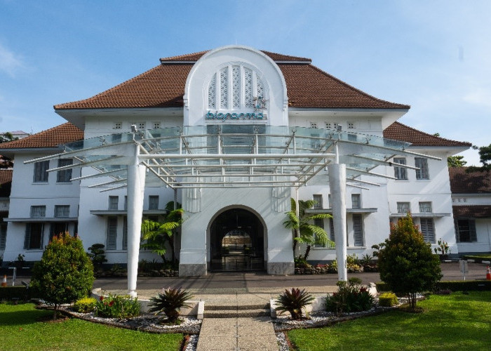 Bio Farma Raih Sertifikat Halal untuk Enoxaparin Sodium,  Perkuat Akses Obat Halal di Indonesia