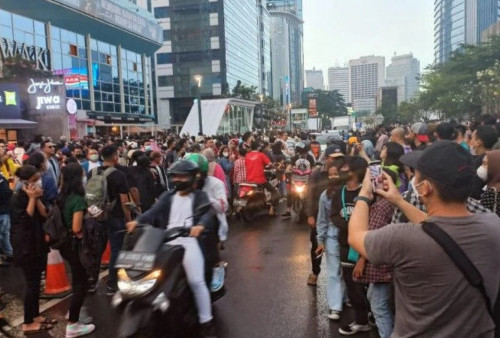 Timbulkan Kemacetan, Citayam Fashion Week Mulai Diprotes Warga, Polisi Blokade Jalan