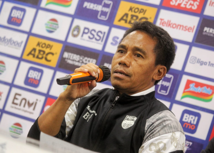 Caretaker Persib Bandung: Permainan Babak Pertama Tak Sesuai Harapan