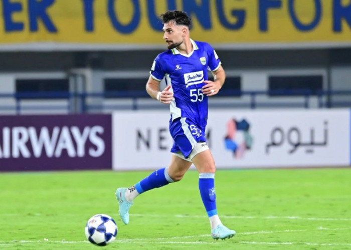 Nasib Frans Putros di Persib Masih Menggantung, Bertahan atau Hatur Nuhun? 