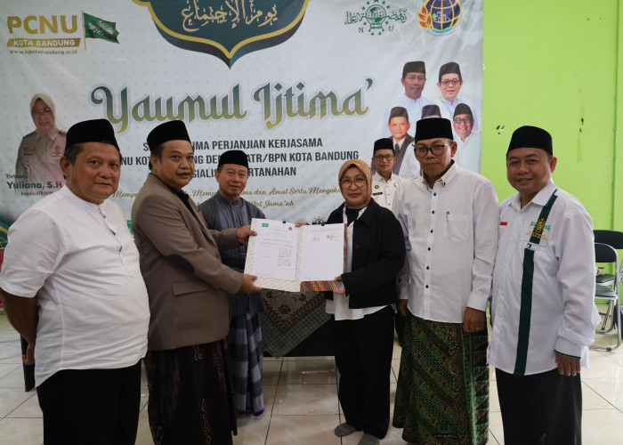 Kantah Kota Bandung Serahkan Perjanjian Kerjasama ke Perwakilan Cabang Nahdlatul Ulama Kota Bandung