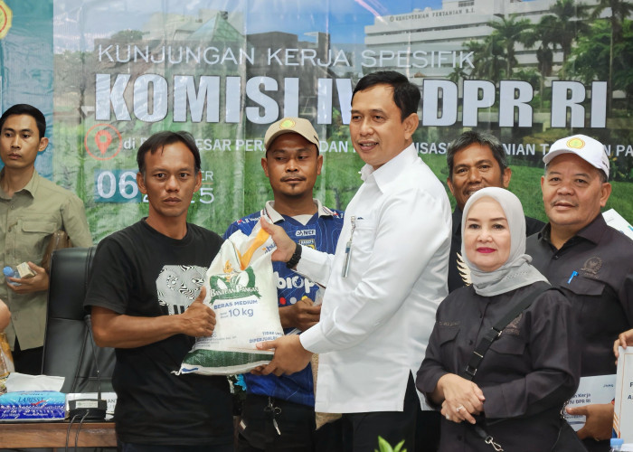 Bantuan Pangan Jabar Digulirkan, 3.3 Juta KPM Terima Manfaat