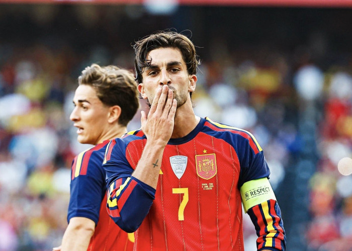 PSG Selangkah Lagi Amankan Ferran Torres dari Barcelona
