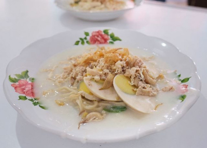 8 Kuliner Lokal Cirebon yang Harus Banget Dicoba, Semuanya Seenak Itu!